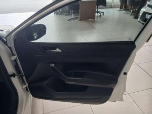 Volkswagen Polo 1.0 TSI Trendline - Image 13