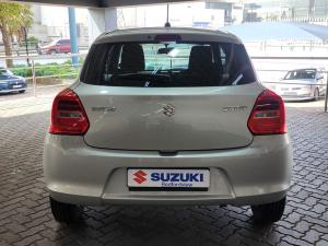 Suzuki Swift 1.2 GL manual - Image 10