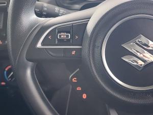 Suzuki Swift 1.2 GL manual - Image 18