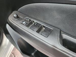 Suzuki Swift 1.2 GL manual - Image 22