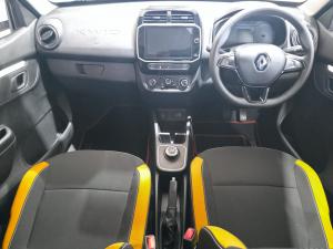 Renault Kwid 1.0 Climber auto - Image 10