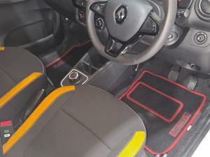 Renault Kwid 1.0 Climber auto - Image 11