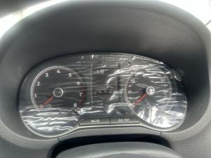 Volkswagen Polo Vivo hatch 1.6 Life - Image 10