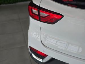 MG ZS 1.5 Luxury - Image 6
