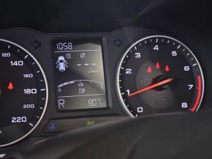 MG ZS 1.5 Luxury - Image 9