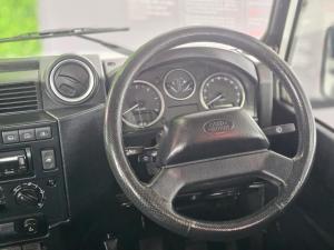 Land Rover Defender 110 TD station wagon S - Image 12