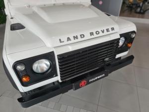 Land Rover Defender 110 TD station wagon S - Image 13