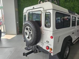 Land Rover Defender 110 TD station wagon S - Image 4