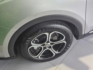 MG ZS Pro 1.5T Comfort - Image 9