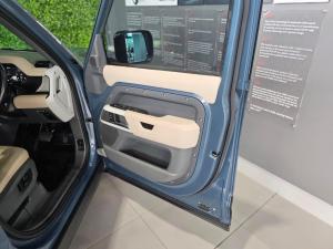Land Rover Defender 110 D240 X-Dynamic SE - Image 14