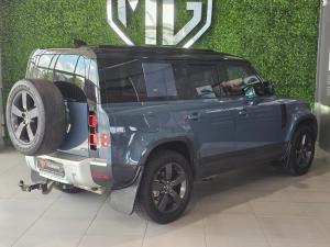 Land Rover Defender 110 D240 X-Dynamic SE - Image 4