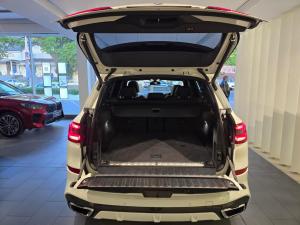 BMW X5 xDrive45e M Sport - Image 23