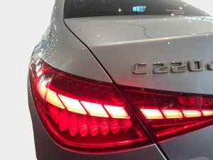 Mercedes-Benz C-Class C220d Avantgarde - Image 14
