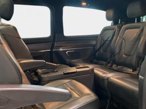 Mercedes-Benz V-Class V300d Exclusive - Image 14