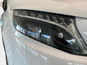 Mercedes-Benz V-Class V300d Exclusive - Image 15