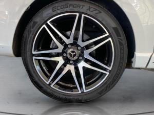 Mercedes-Benz V-Class V300d Exclusive - Image 9