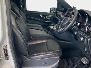 Mercedes-Benz V-Class V300d Exclusive - Image 12