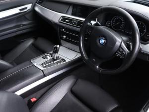 BMW 7 Series 730d M Sport - Image 9