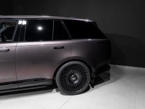 Land Rover Range Rover D350 HSE - Image 17