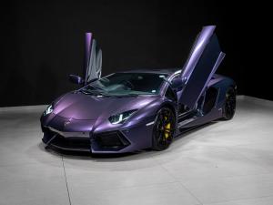 Lamborghini Aventador LP700-4 - Image 12