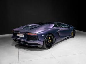 Lamborghini Aventador LP700-4 - Image 9