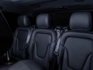 Mercedes-Benz V-Class V300d Exclusive - Image 13