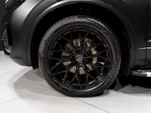 Volkswagen Touareg V6 TDI Executive R-Line - Image 26