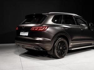 Volkswagen Touareg V6 TDI Executive R-Line - Image 29