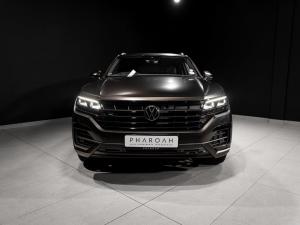 Volkswagen Touareg V6 TDI Executive R-Line - Image 4