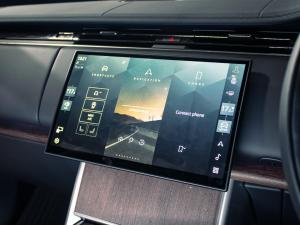 Land Rover Range Rover D350 HSE - Image 12