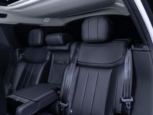 Land Rover Range Rover D350 HSE - Image 16