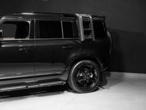 Land Rover Defender 110 D350 X-Dynamic HSE - Image 7