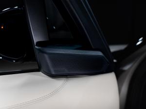 Land Rover Range Rover D350 Autobiography L - Image 11