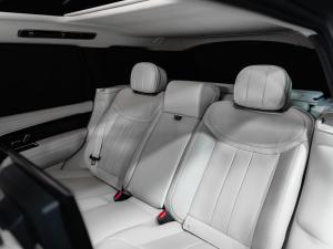 Land Rover Range Rover D350 Autobiography L - Image 9