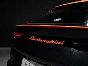 Lamborghini Urus S - Image 19