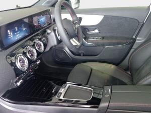 Mercedes-Benz A-Class A200 hatch Progressive - Image 22