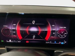 Mercedes-Benz GLB GLB220d 4Matic Progressive - Image 13