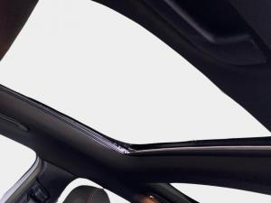 Mercedes-Benz GLB GLB220d 4Matic Progressive - Image 9