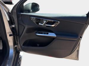 Mercedes-Benz GLC GLC220d coupe 4Matic Avantgarde - Image 22