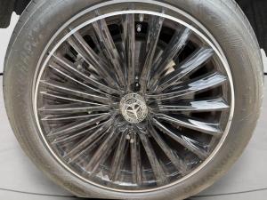 Mercedes-Benz GLC GLC300d 4Matic Avantgarde - Image 15