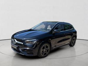 Mercedes-Benz GLA GLA200 Progressive - Image 1