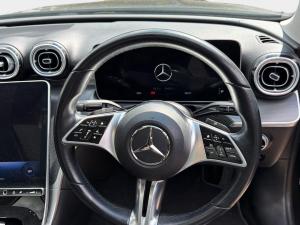 Mercedes-Benz C-Class C200 Avantgarde - Image 11