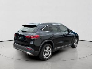 Mercedes-Benz GLA GLA200 Progressive - Image 5