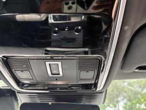 Land Rover Range Rover Velar D300 SE - Image 23