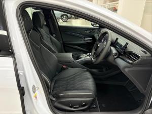 BYD Seal Premium Extended Range - Image 13