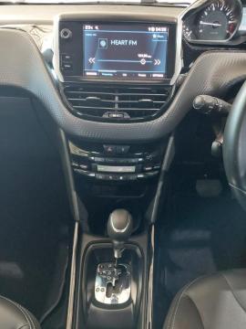 Image Peugeot 2008 1.2T Allure auto