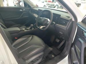 MG HS 1.5T Luxury - Image 17