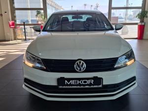 Volkswagen Jetta 1.6 Conceptline - Image 2