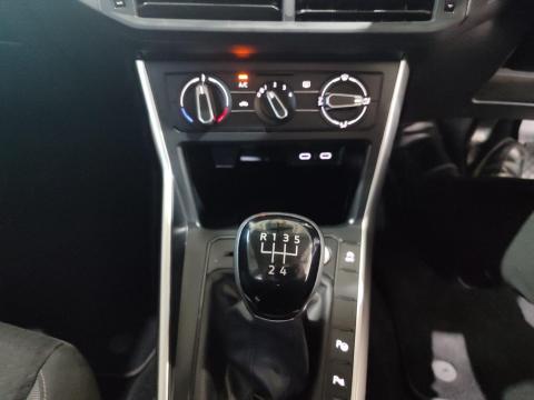 Image Volkswagen Polo hatch 1.0TSI Life manual