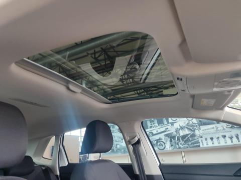 Image Volkswagen Polo hatch 1.0TSI Life manual